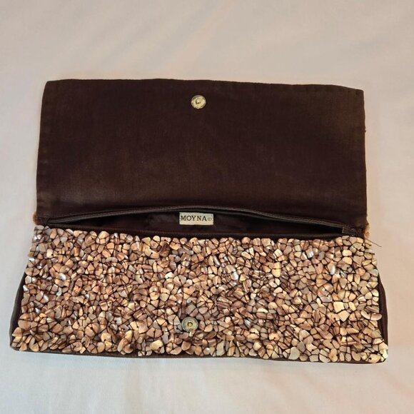 MOYNA Vintage Seashell Clutch, Shell Covered Fold Over Purse, Long Slim Clutch - Picture 2 of 13